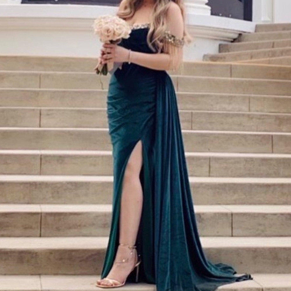 Portia and Scarlett Prom Dress PS22193 Emerald Green